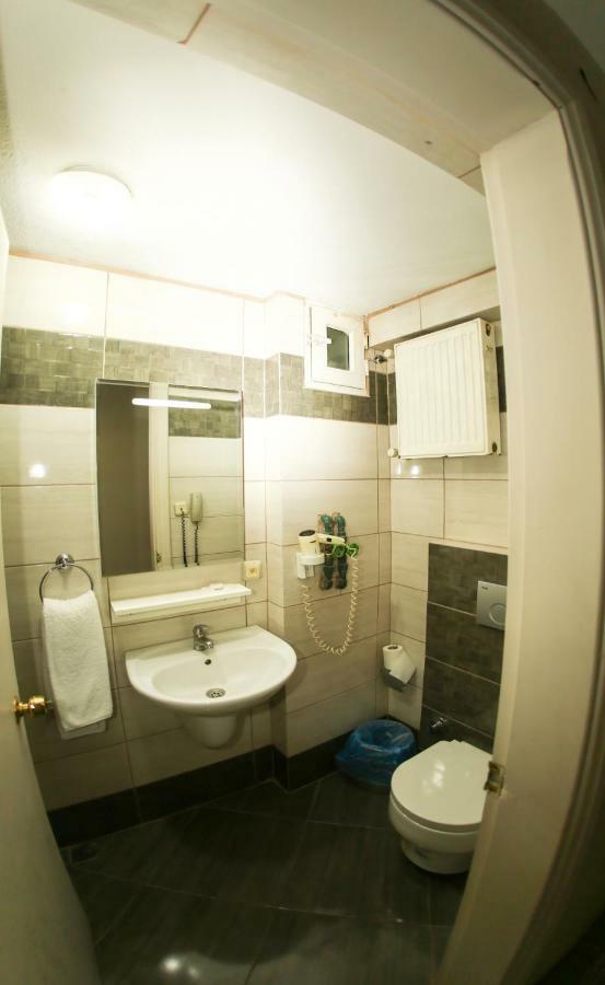 Ilion Hotel Canakkale Bagian luar foto
