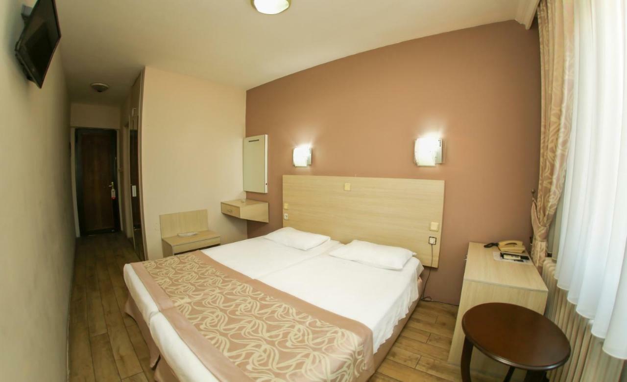 Ilion Hotel Canakkale Bagian luar foto